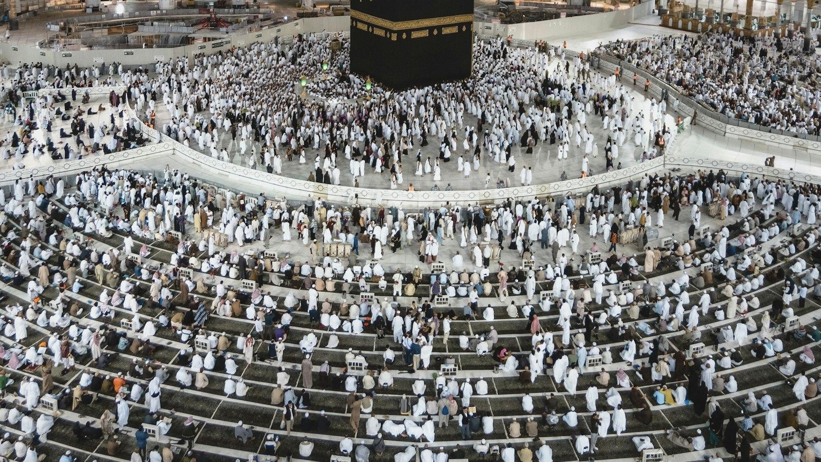 Haram yonidagi mehmonxona xonasi